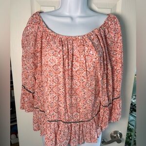 Democracy Off-Shoulder Floral Blouse in Red and Cream